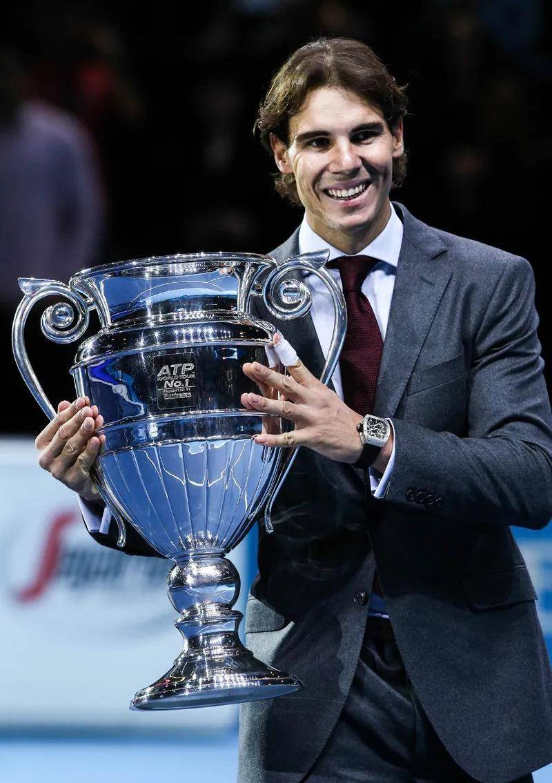 纳达尔关键节点回归赛场，瑞士队带队取胜！