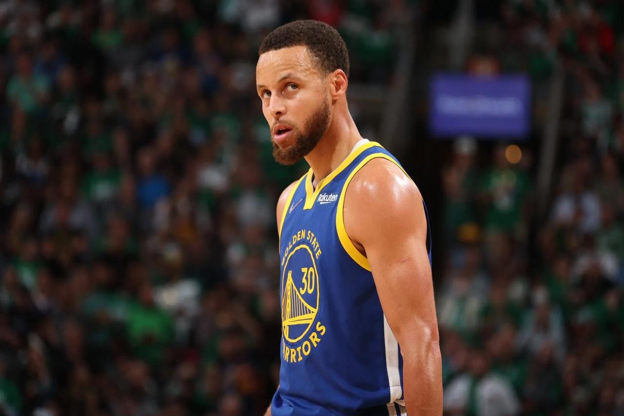 包含勇士核心球员伤退，球队未来走势成疑，关于计划原因留言网站人员.的词条